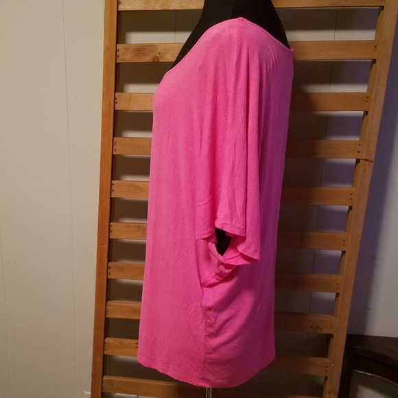 MOA bubblegum pink top - Picture 2 of 4